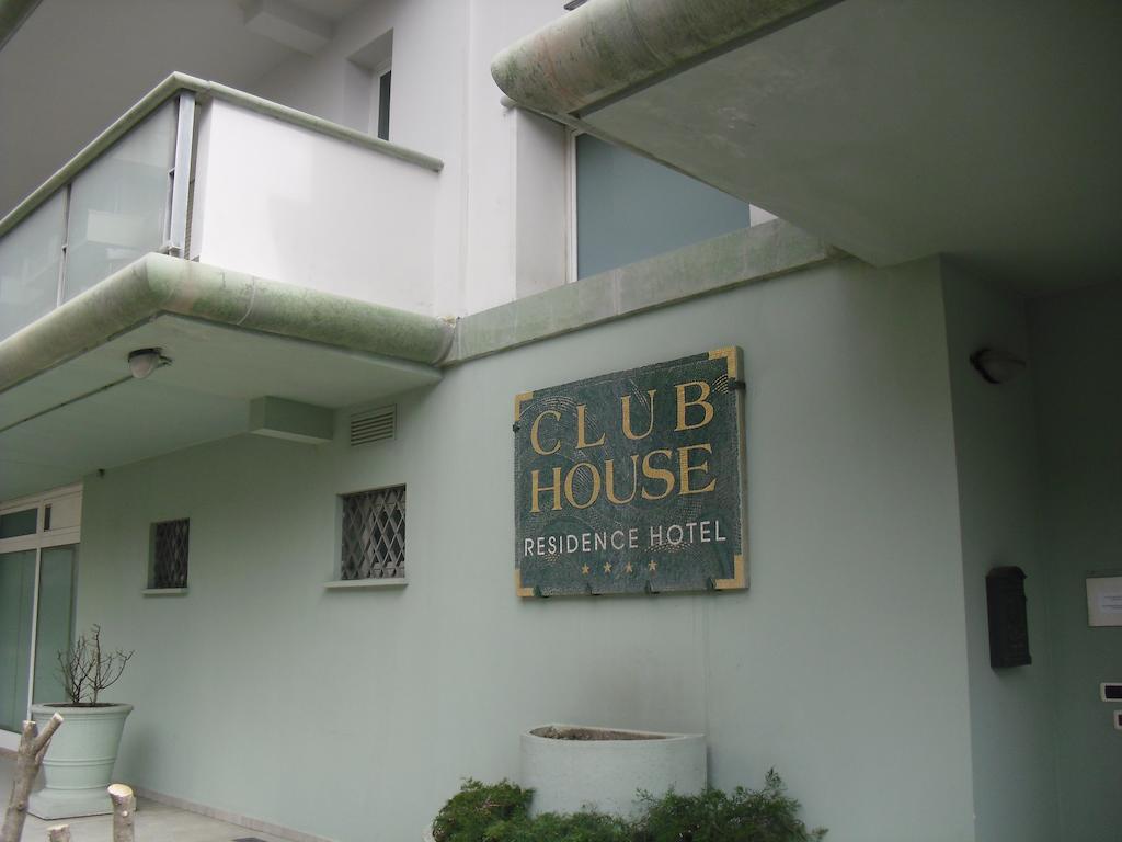 Residence Hotel Club House Cattolica Exteriör bild